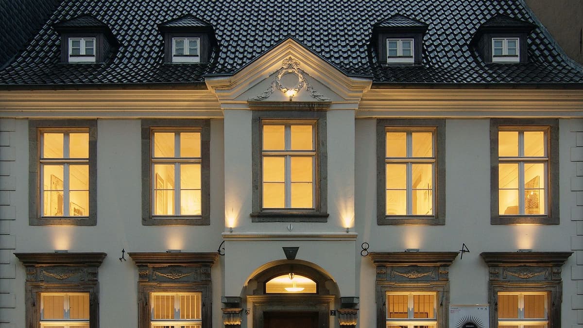 Fassade des Polnischen Instituts Düsseldorf