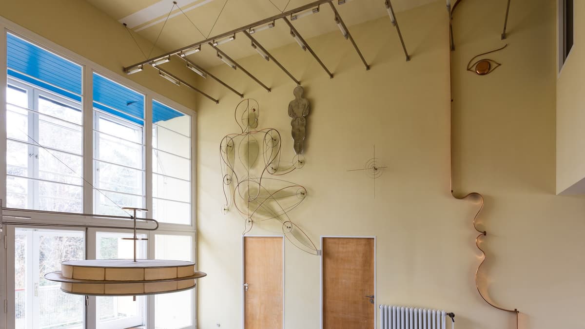Haus Rabe - Metallplastik Oskar Schlemmer