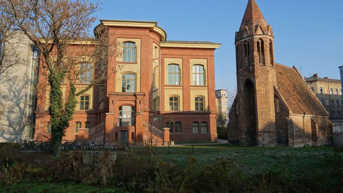 Wredow'sche Zeichenschule und Jakobskapelle