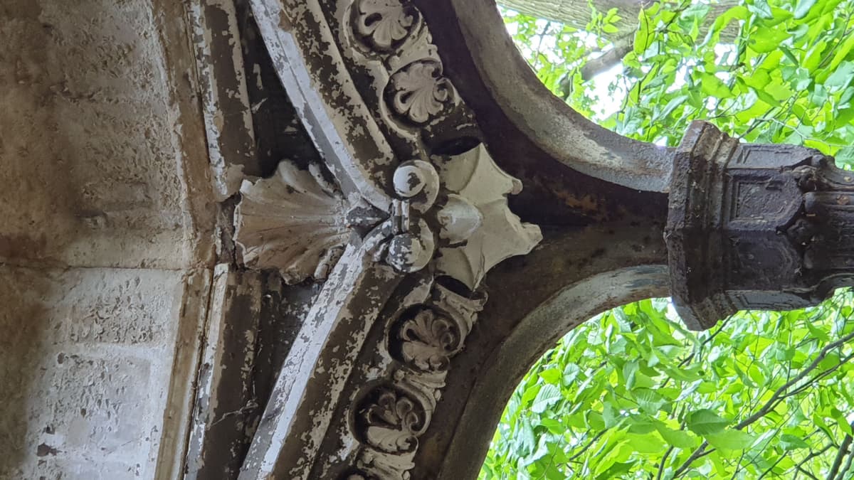 Pavillon Mohrenhaus Stuckdetail