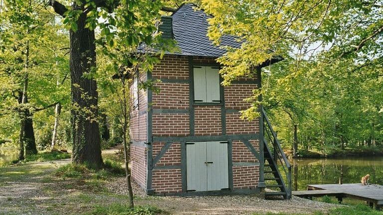 Schillingspark, Kleines Häuschen