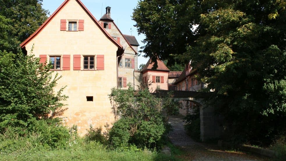 Burg Grünsberg, Gesamtansicht von Westen