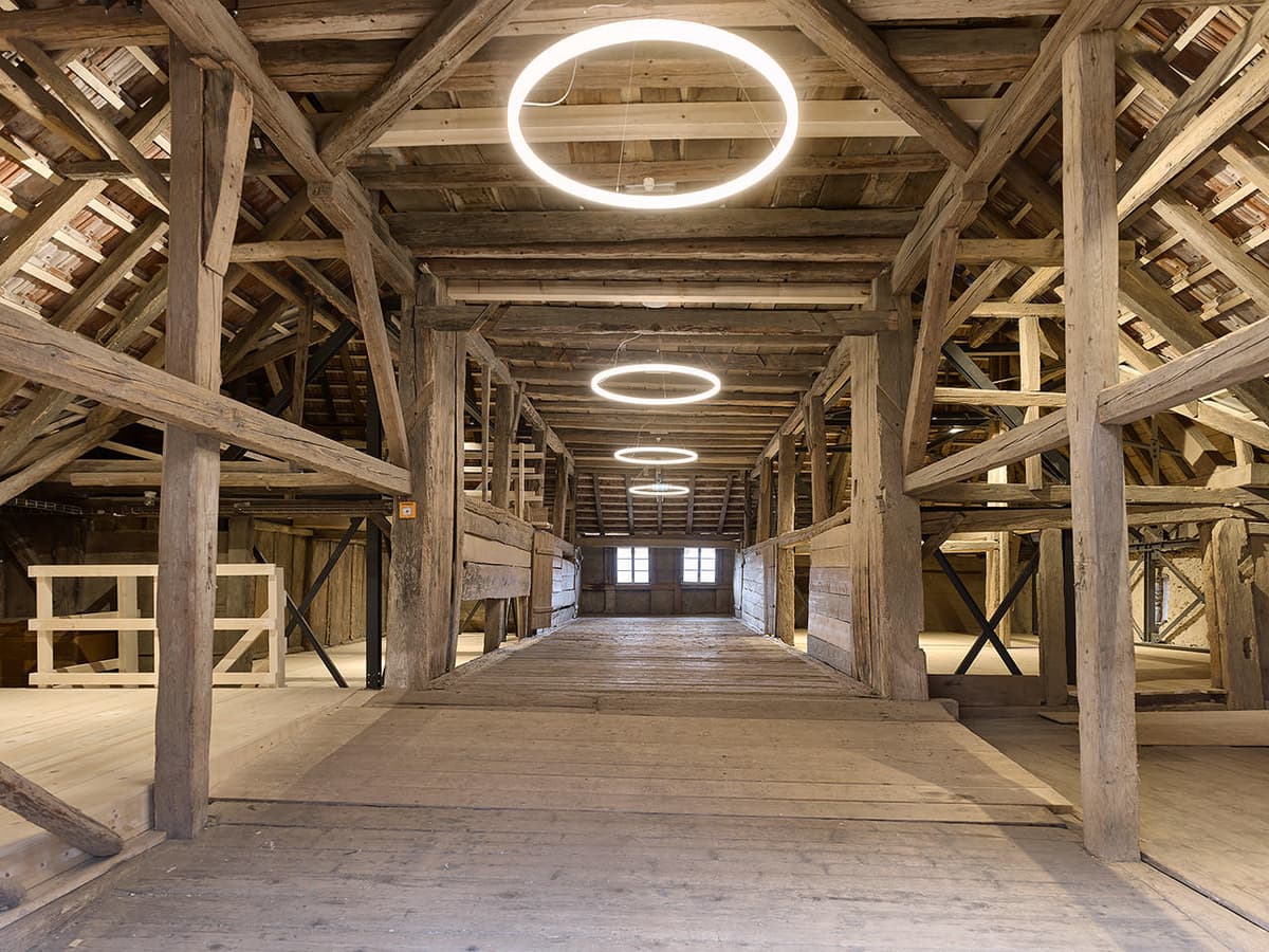 Zechenwihler Hotzenhaus Einfahrt nach Sanierung