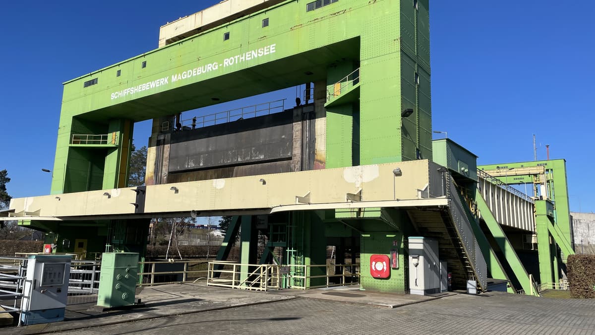 Schiffshebewerk Magdeburg-Rothensee