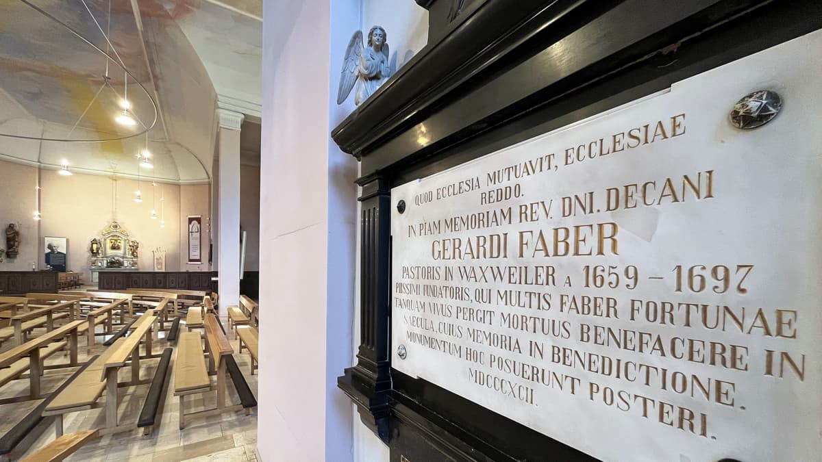 Das Epitaph von Dechant Gerhard Faber