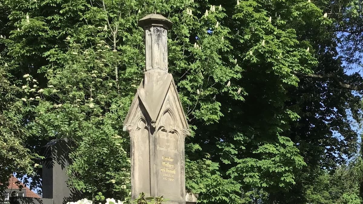 Ruhestätte der Familie Frerich auf dem Friedhof Dorstfeld