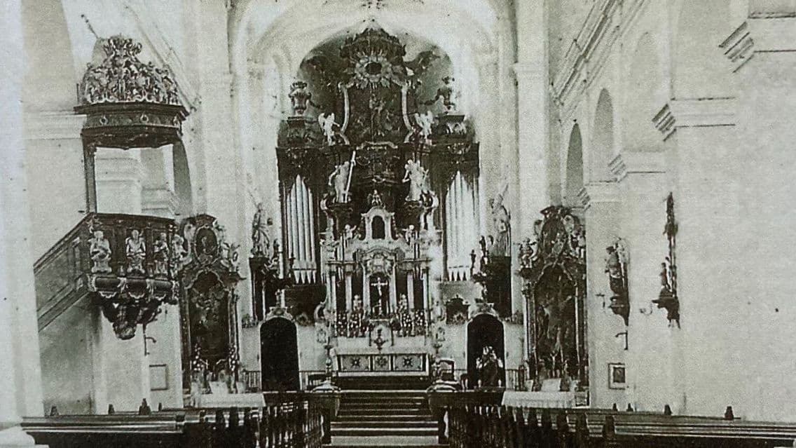Die ehemalige Abteikirche im barocken Kleid