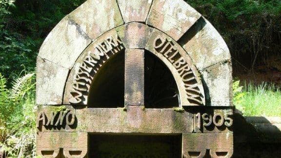 Historisches Jugendstil-Wasserwerk Vielbrunn - Eingang