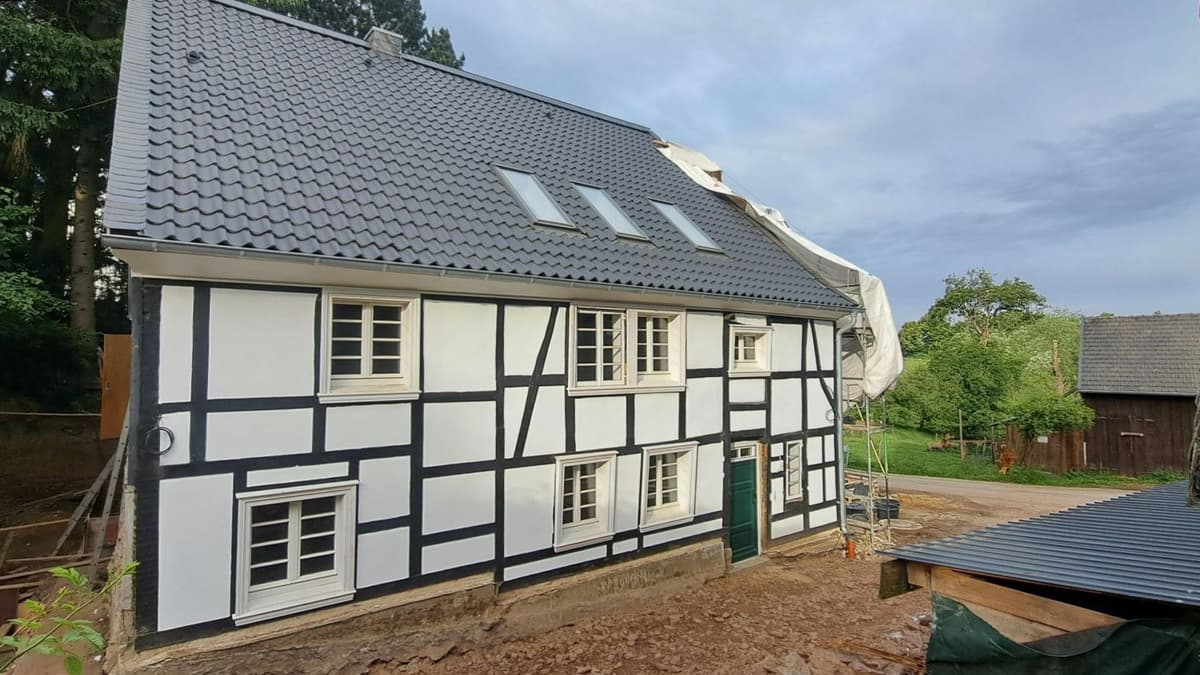 Seitenansicht Kotthausen 4 im sanierten Zustand