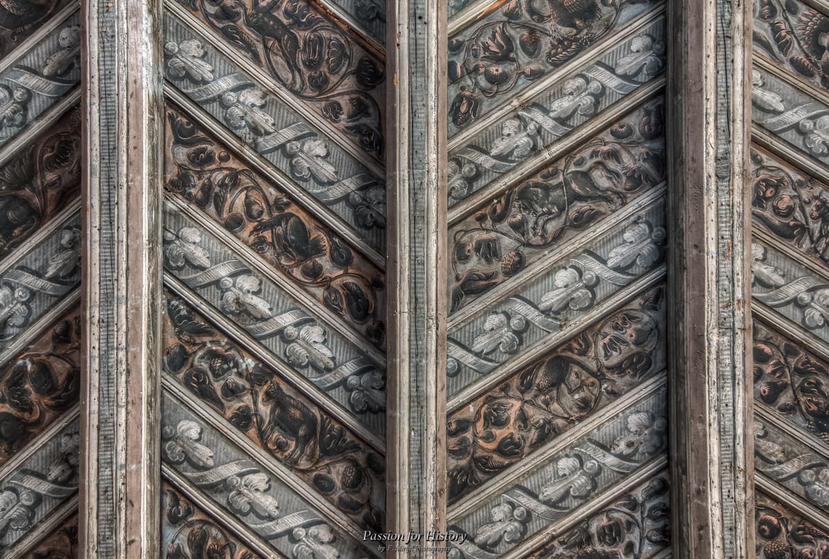 erhaltene Renaissance-Holzdecke