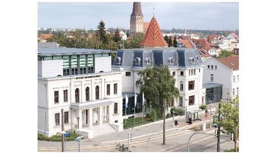 Außenansicht Industrie- und Handelskammer HRO