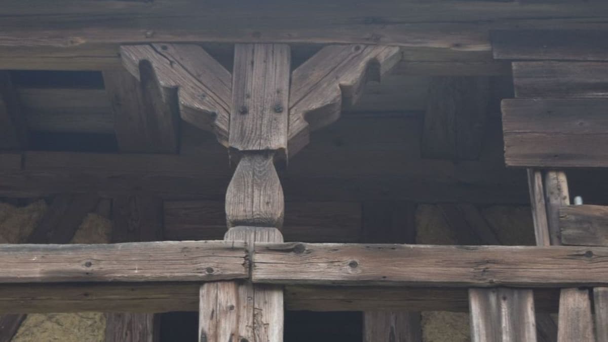 Detail Laubengang
