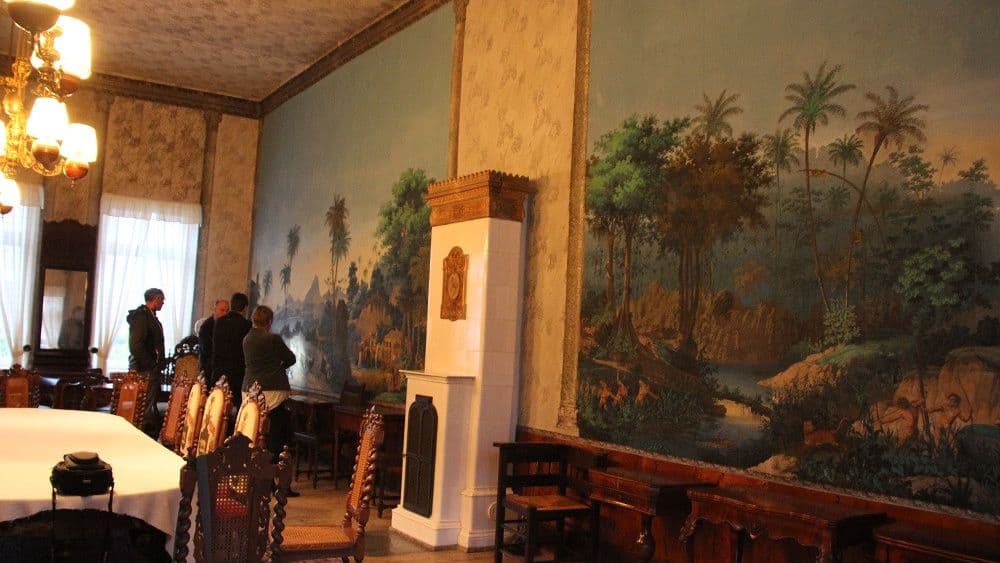 Rittersaal von Behr
