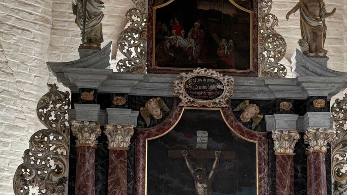 Altar