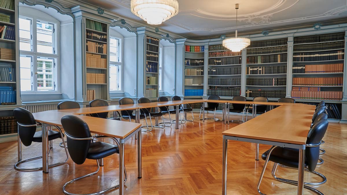 Rathaus Maxplatz Bibliothek