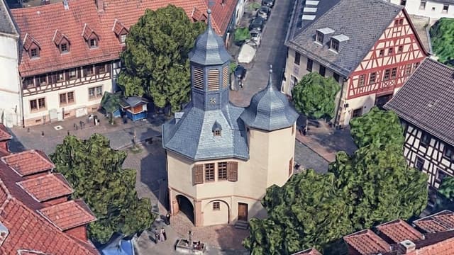 Hugenottenrathaus