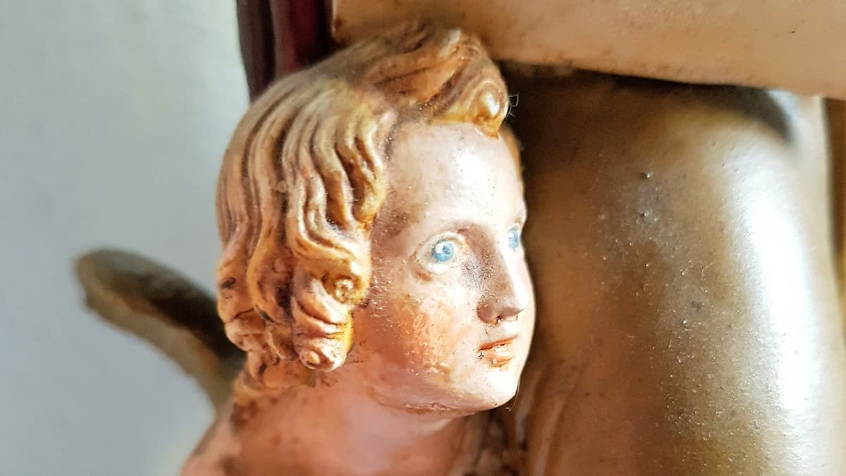 Engel an der Seite von St. Matthäus
