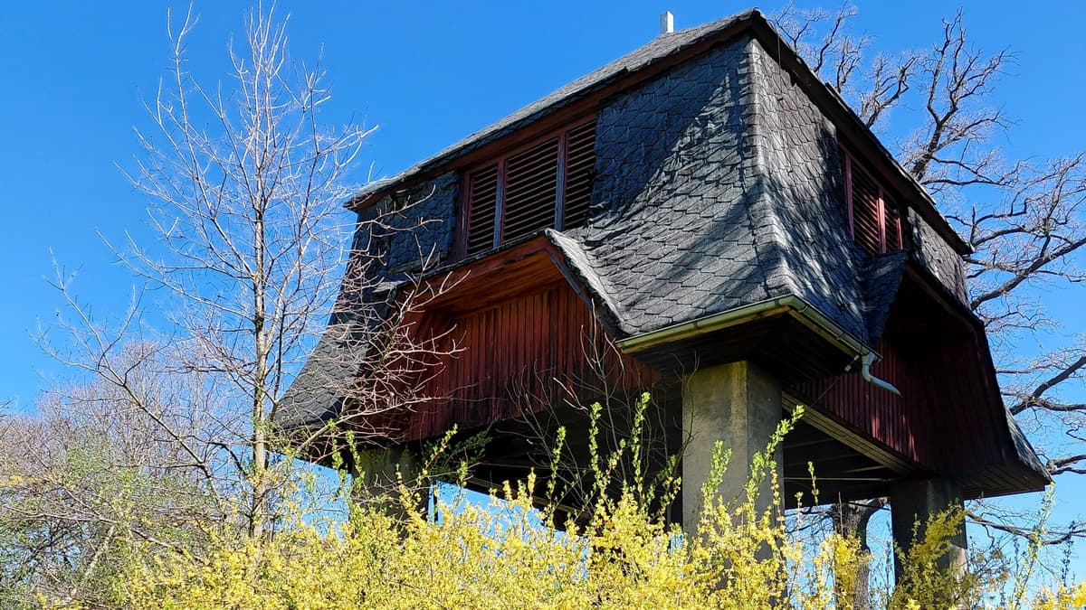 Glockenturm von SW