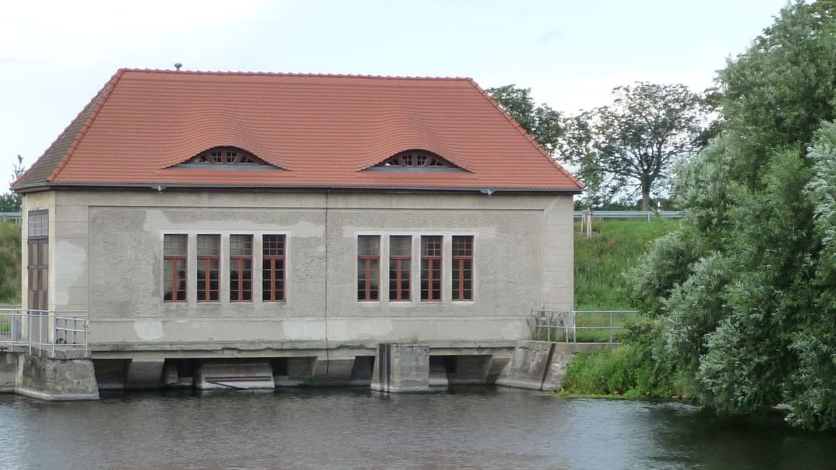 Pumpenhaus an der Schleuse Paretz