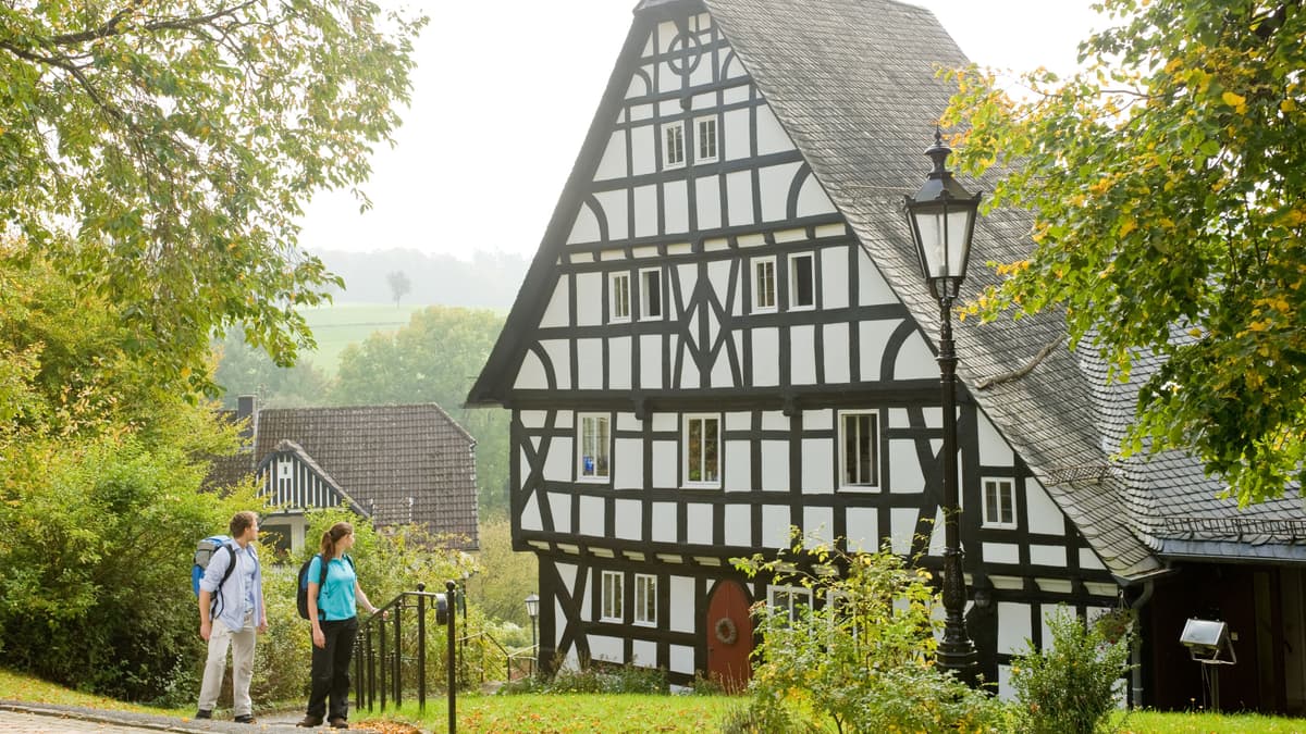 Altes Lehrerwohnhaus