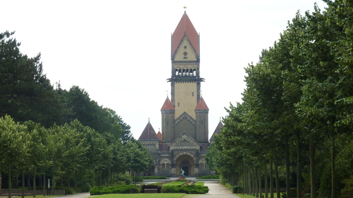 Trauerhallenanlage