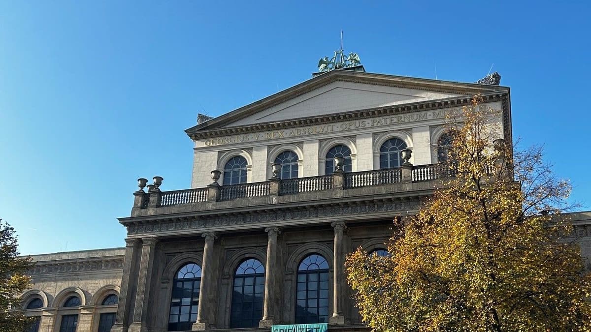 Staatsoper Hannover rückwärtig