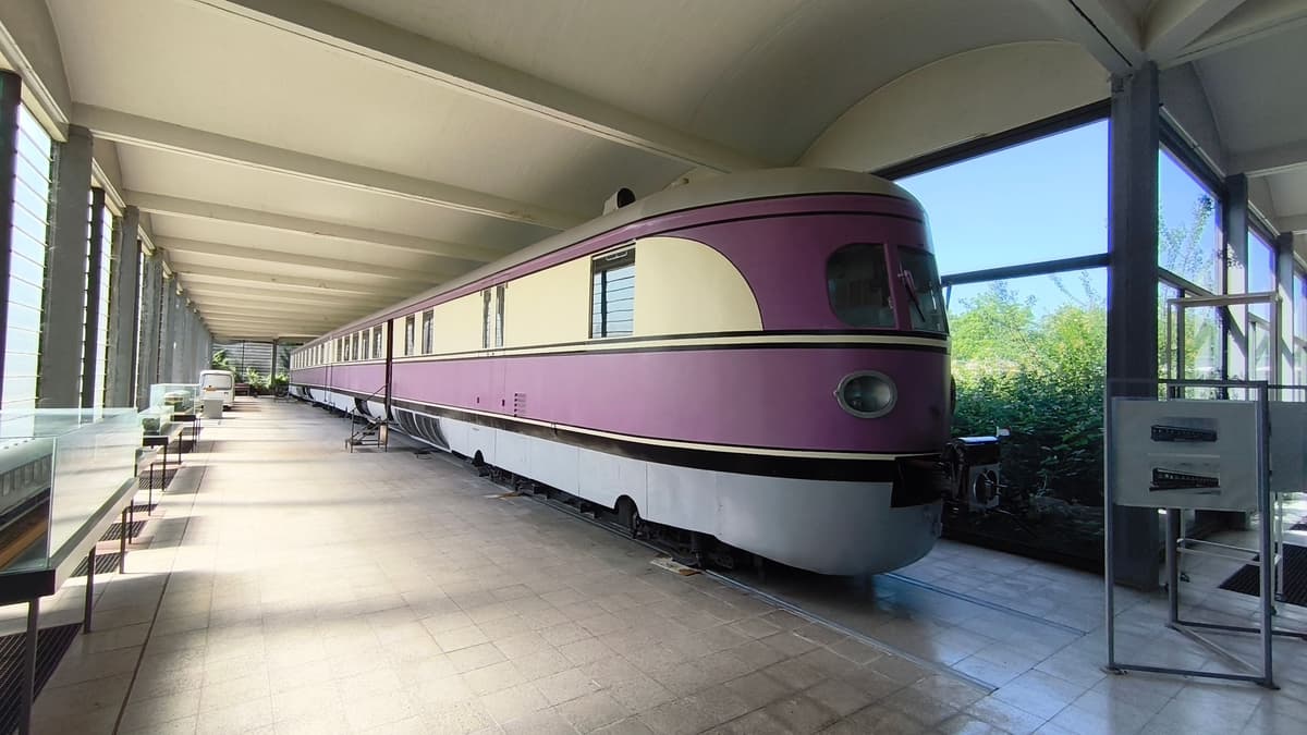 Schnell Triebwagen SVT 137 von 1938
