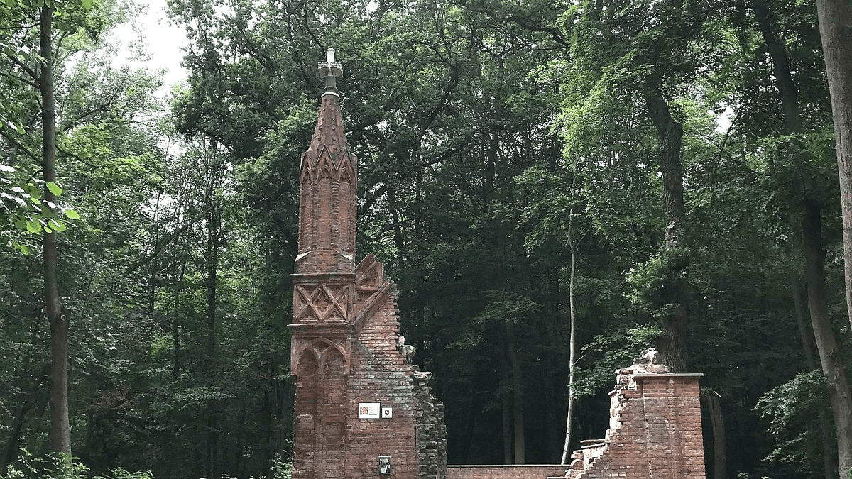 Mausoleum Graf C. v. Alten Frontansicht