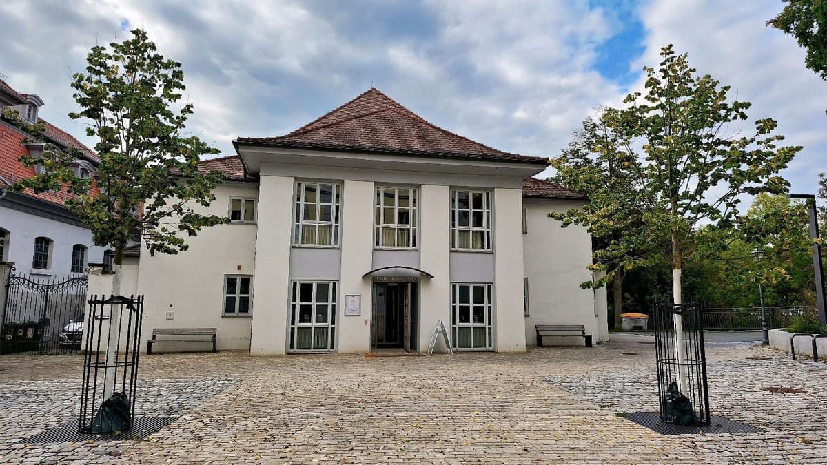 Staatliche Bibliothek