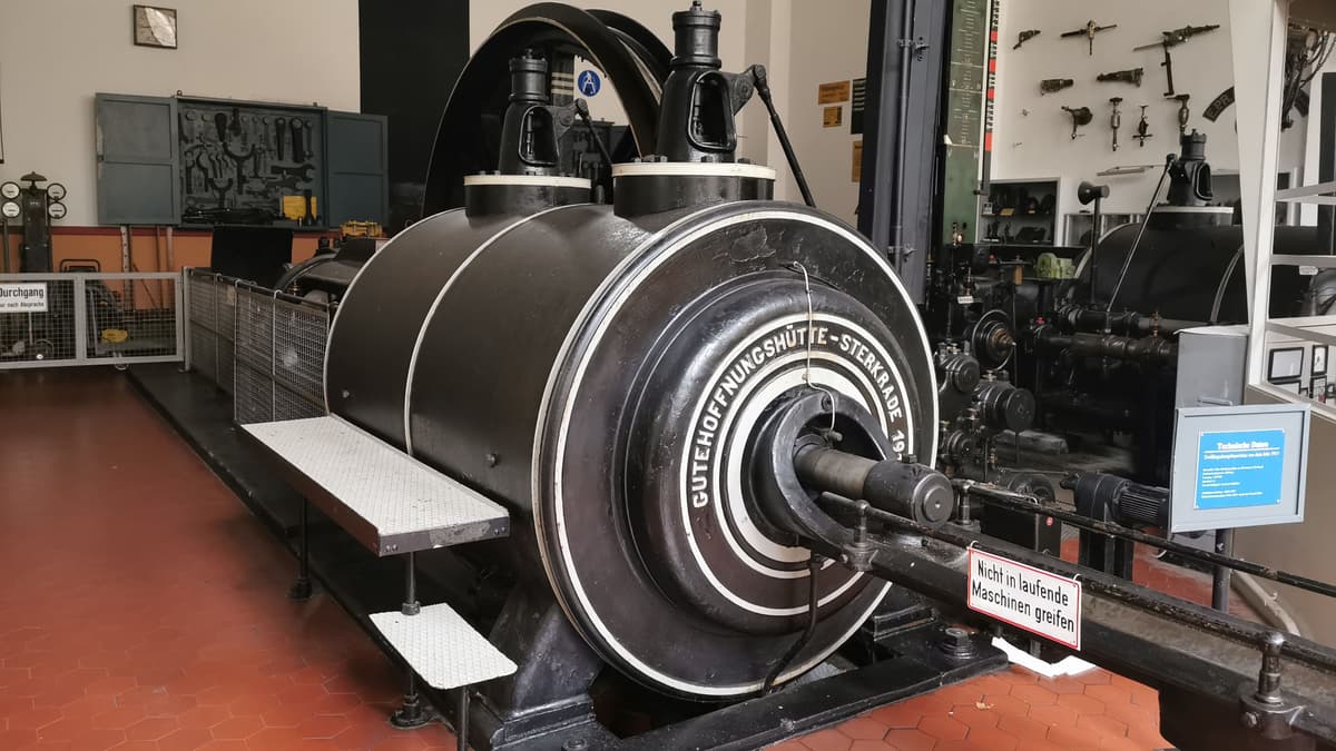 Dampfmaschine