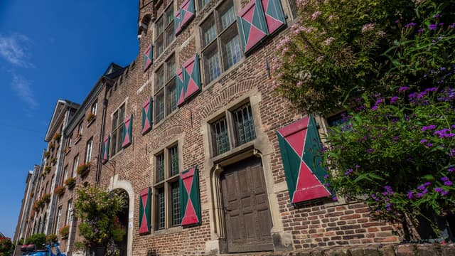 Haus zu den Fünf Ringen