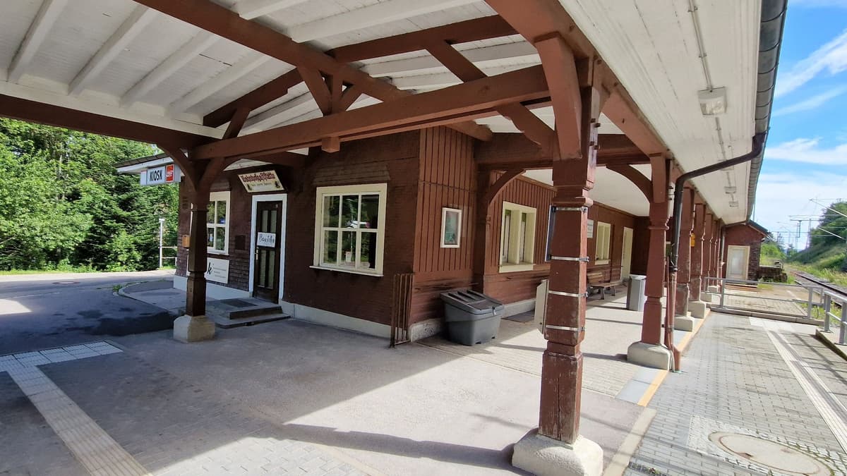Bahnhof 2