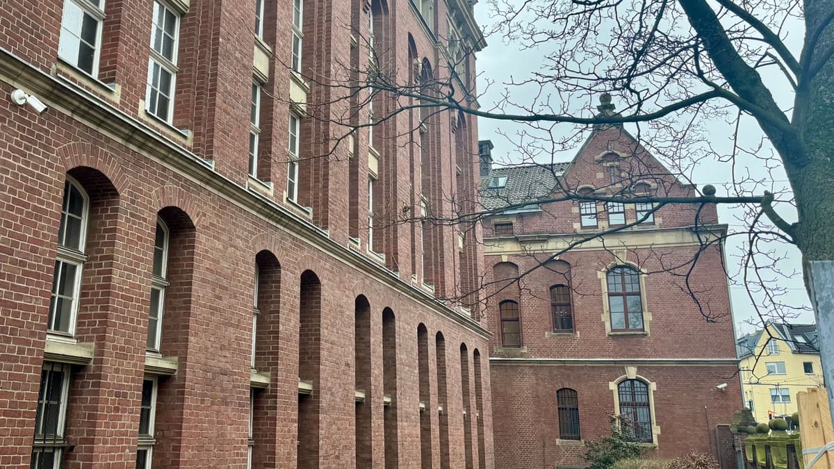 Magazingebäude und Vorderhaus