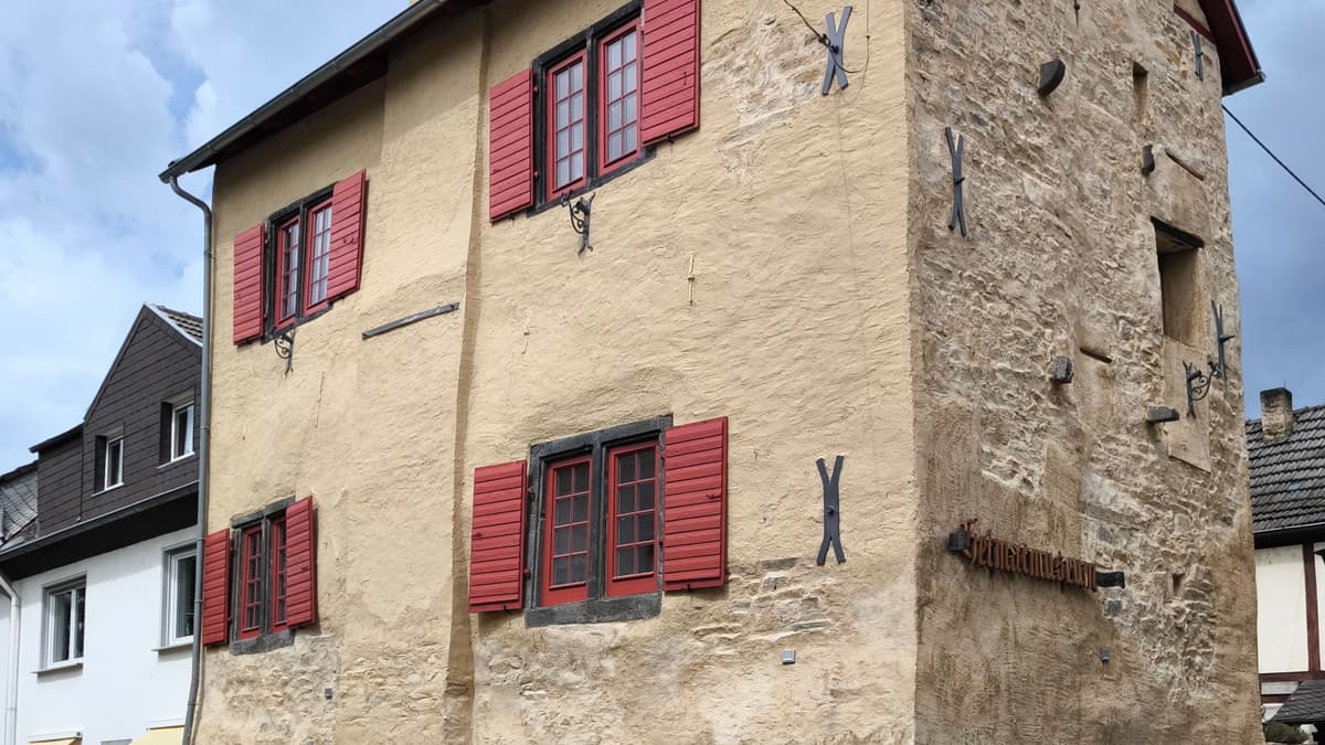 Hohes Haus nach Sanierung