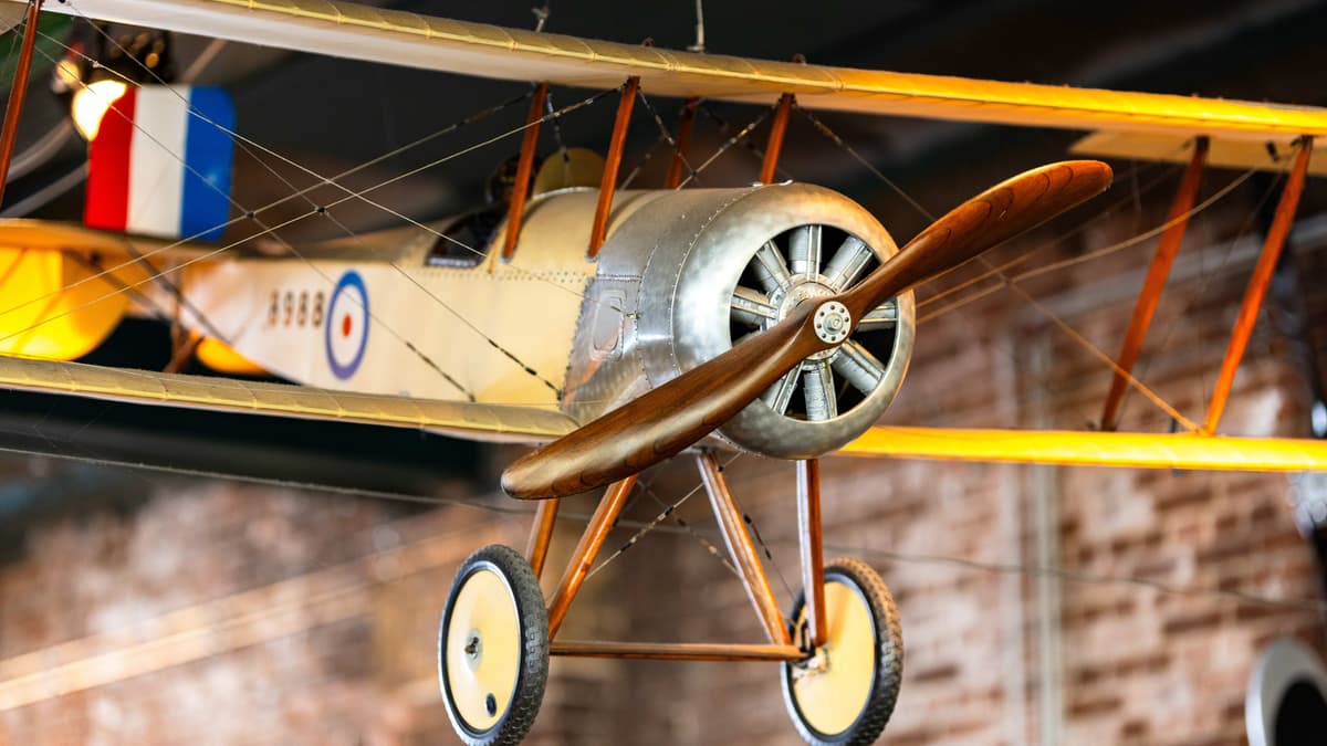 Flugzeug