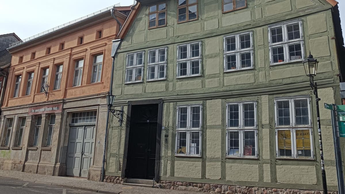 Ensemble Bürgerhäuser Altperverstr. 26/28