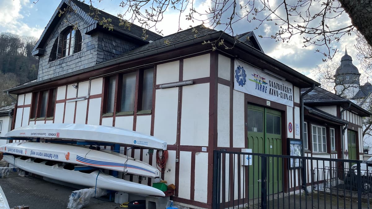 Bootshaus linke Seite