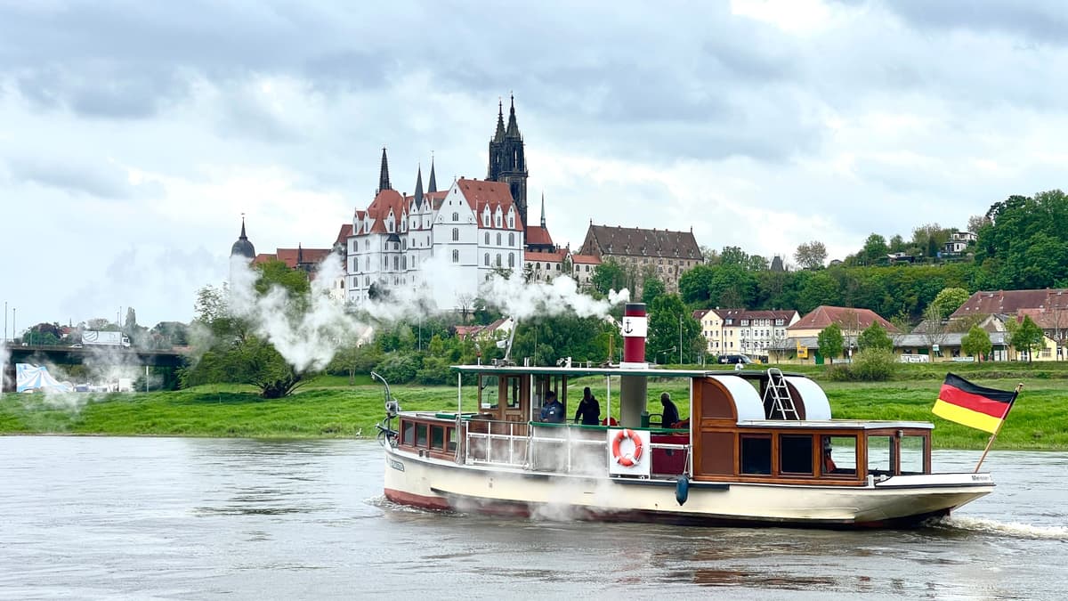 Dampfboot Wehlen Bastei in Meißen