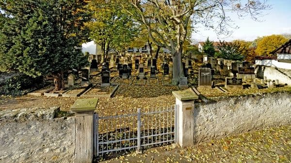 Friedhof Hugo Loersch-Straße Ingelheim am Rhein