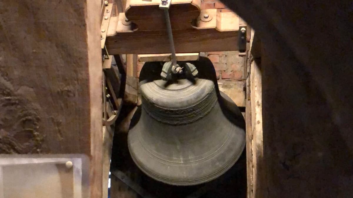 Kreuzglocke der Laurentiuskirche