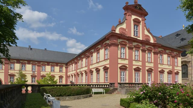 Bibliothek des Priesterseminars und der Theologischen Fakultät
