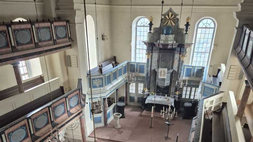 Hauptkirche Biebrich Altarraum