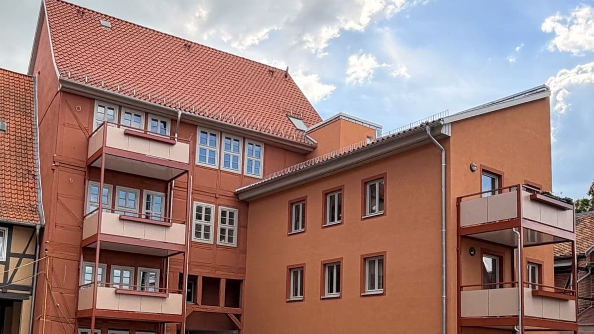Steinweg 26 hofseitig mit Seitenflügelersatzbau