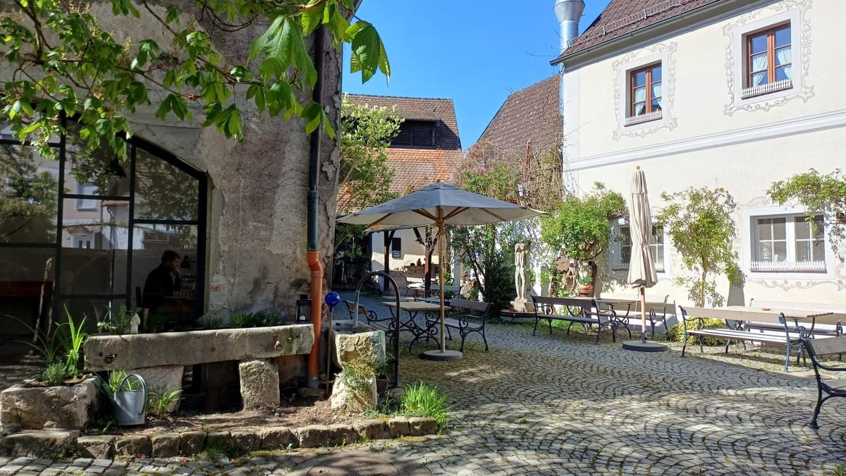 Innenhof mit Manufaktur