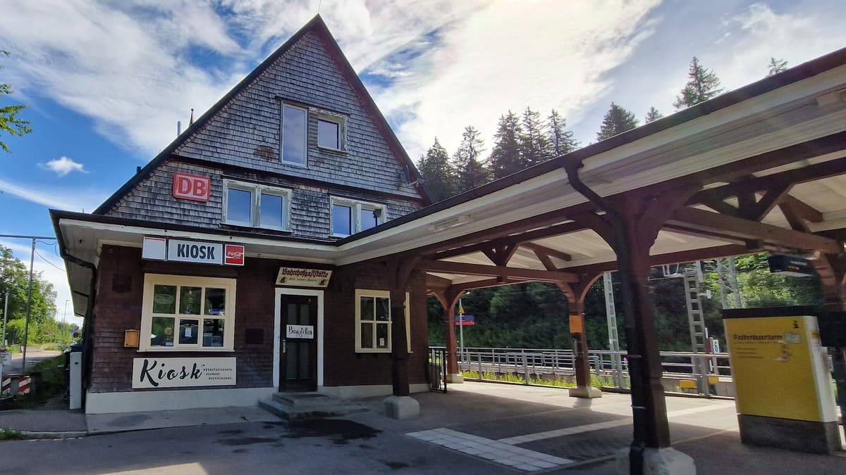 Bahnhof 1