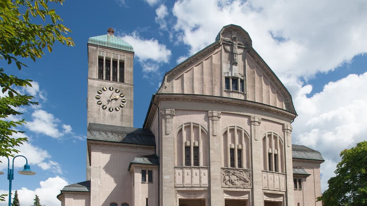 Kath. Kirche Hockenheim
