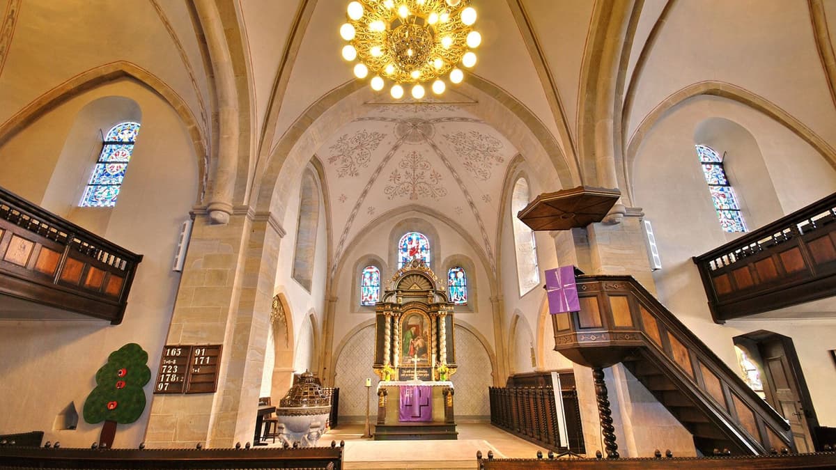 Ev.-St.-Remigiuskirche – Innenansicht