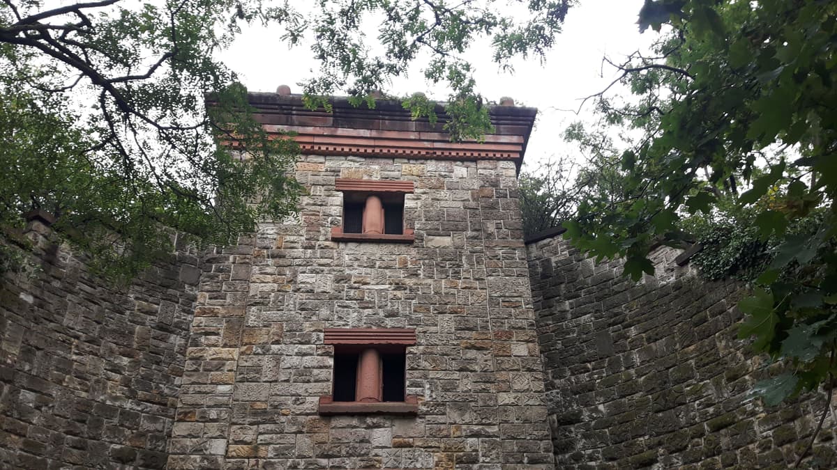 Hochbehälter Mombach Betriebsgebäude