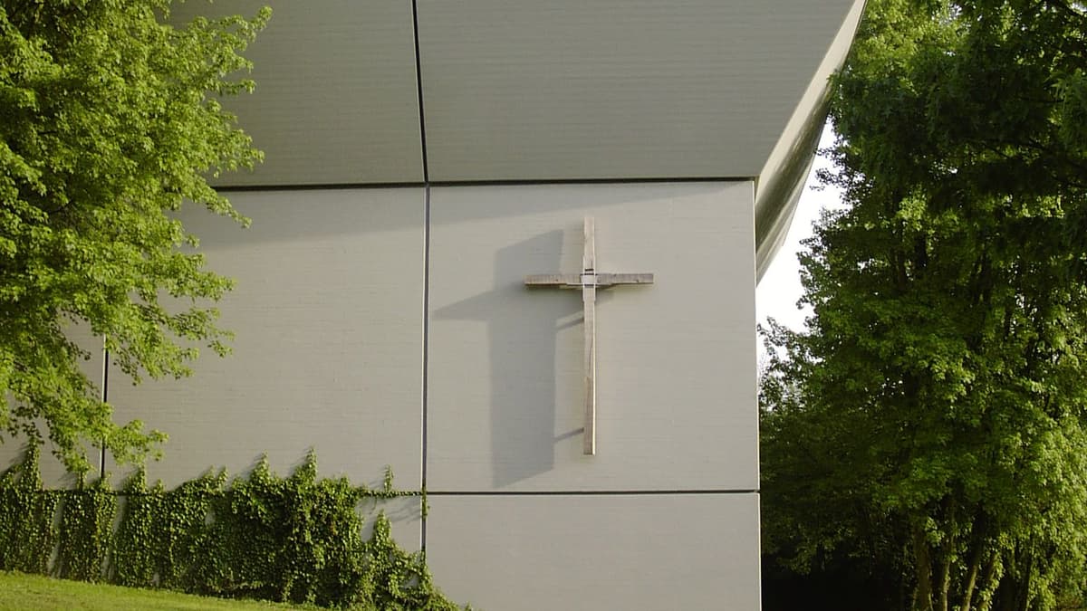 Kirche von der Nordseite