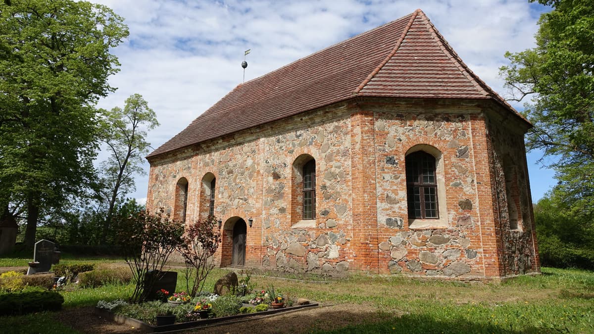 Kirche Rumpshagen
